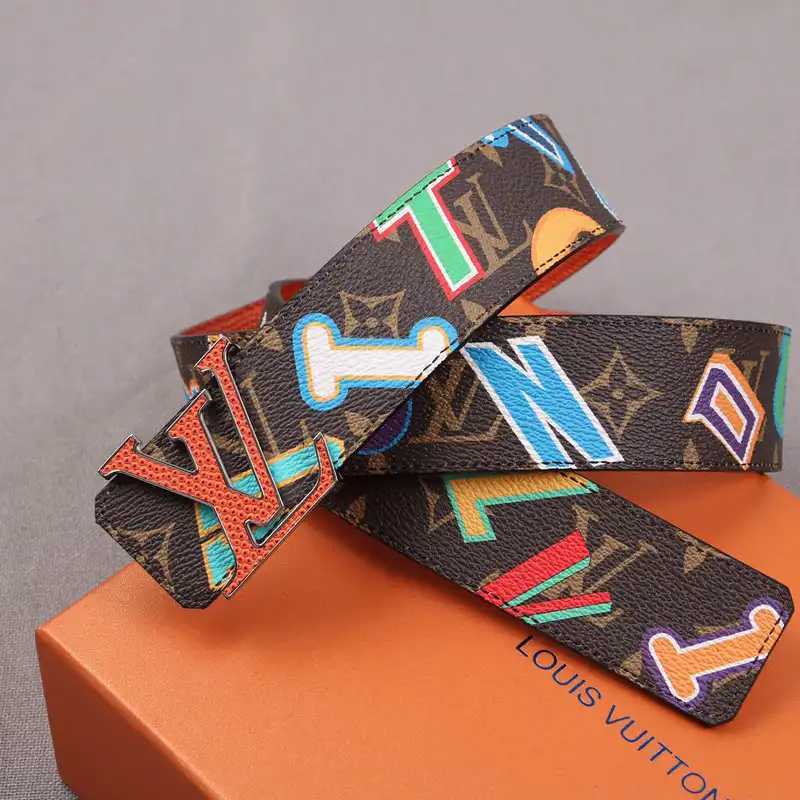 LV Belts 2106XA0165