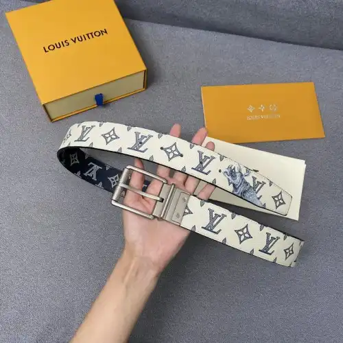 LV Belts 2106XA0186