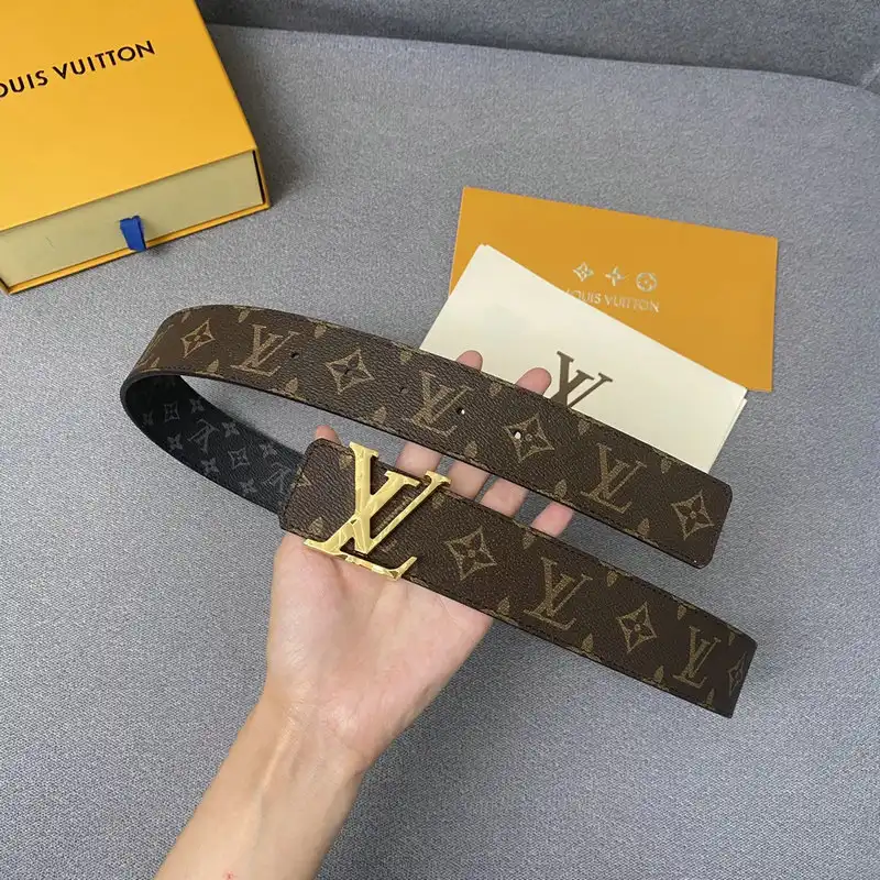 LV Belts 2106XA0187