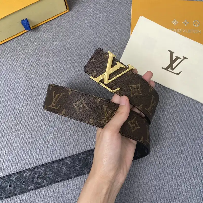 LV Belts 2106XA0187