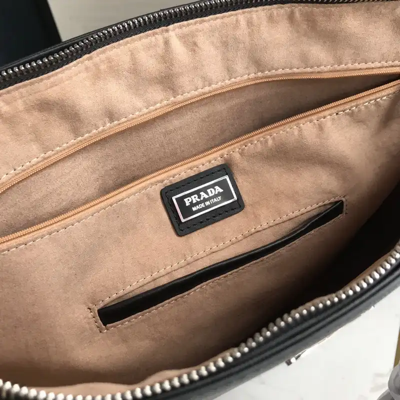 Prada Bags 2106DJ0005