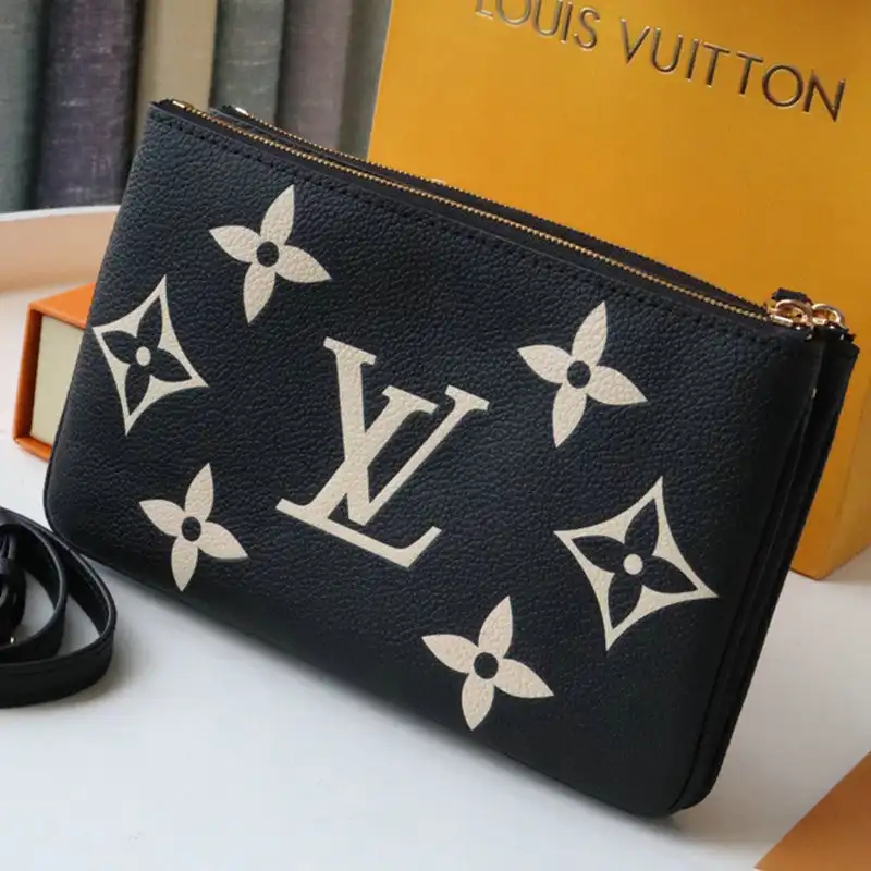 LV Bags 2106DJ0067