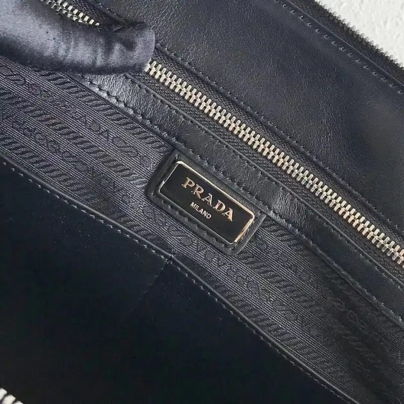 Prada Bags 2107YA0001