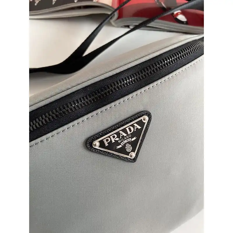 Prada Bags 2107YA0016