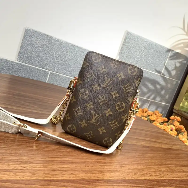 LV Bags 2107YA0047