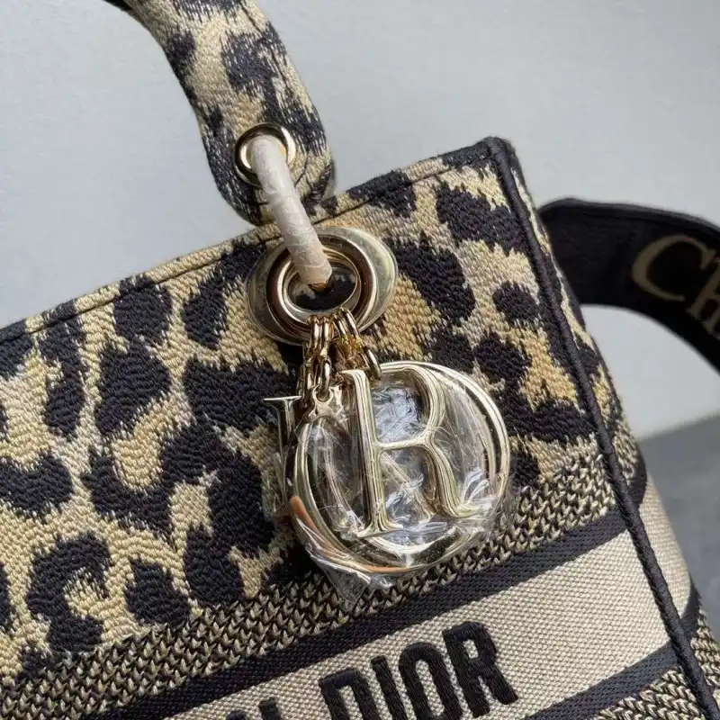 Fashionrepsfam ru Dio Bags 2107YA0068