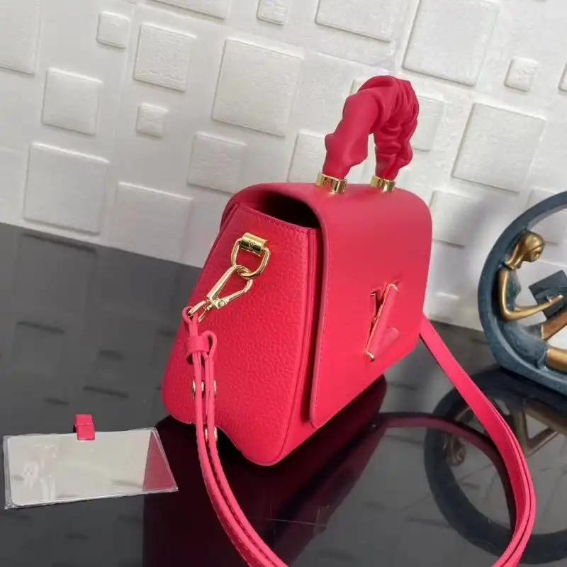 LV Bags 2107YA0099