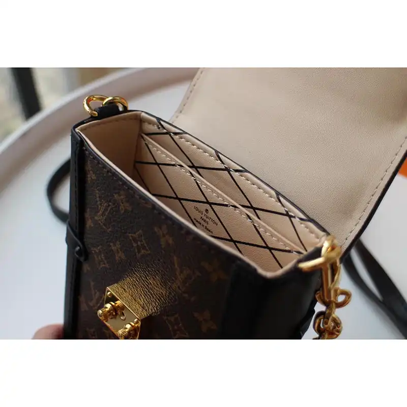 LV Bags 2107YA0116