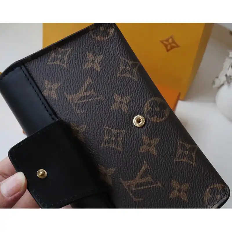 LV Bags 2107YA0125