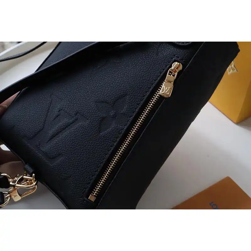 LV Bags 2107YA0127