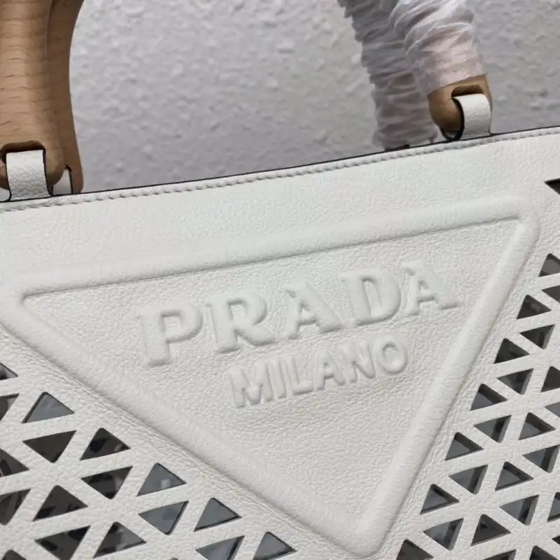 Fashionrepsfam ru Prada s Bags 2108DJ0004