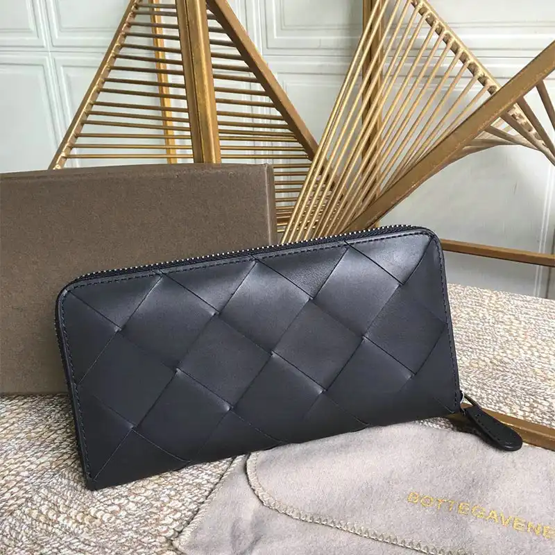 Bottega Veneta Bag 2108SF0132