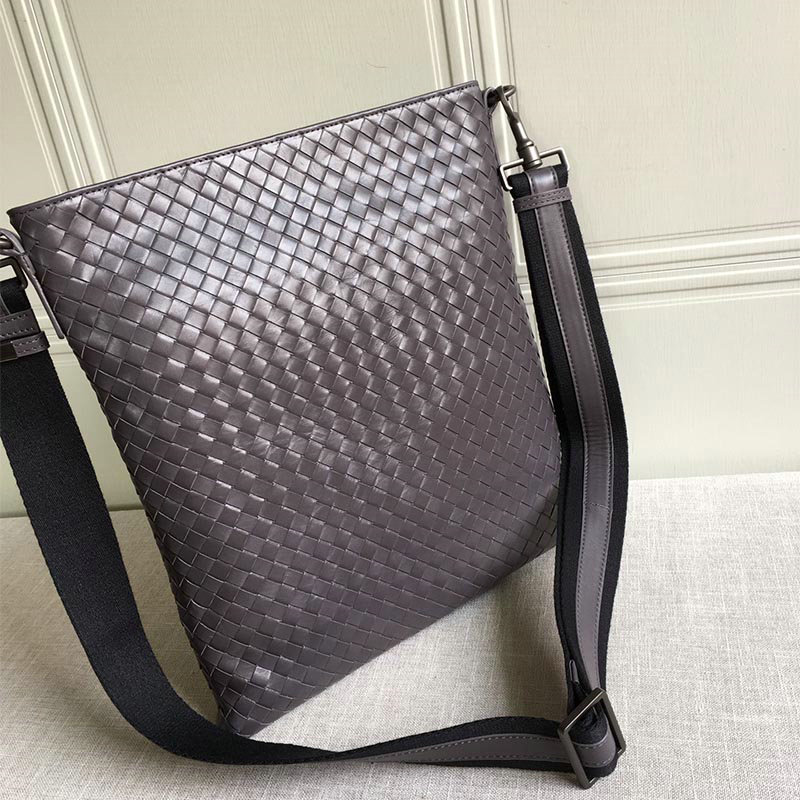 FASH Bottega Veneta Bag 2108SF0137