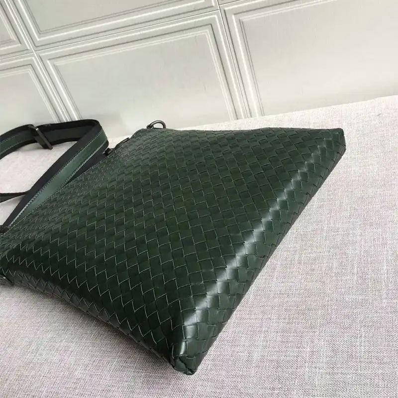 Official Brother Sam Bottega Veneta Bag 2108SF0138