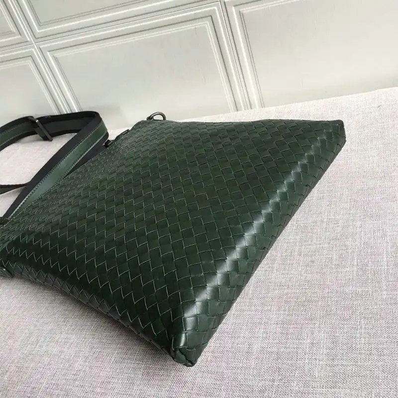 Official Brother Sam Bottega Veneta Bag 2108SF0139