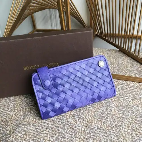 Bottega Veneta Bag 2108SF0204