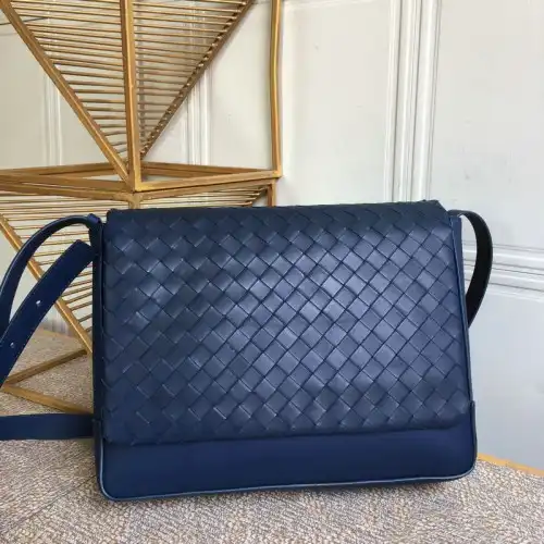 Bottega Veneta Bag 2108SF0208