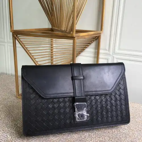 Bottega Veneta Bag 2108SF0233