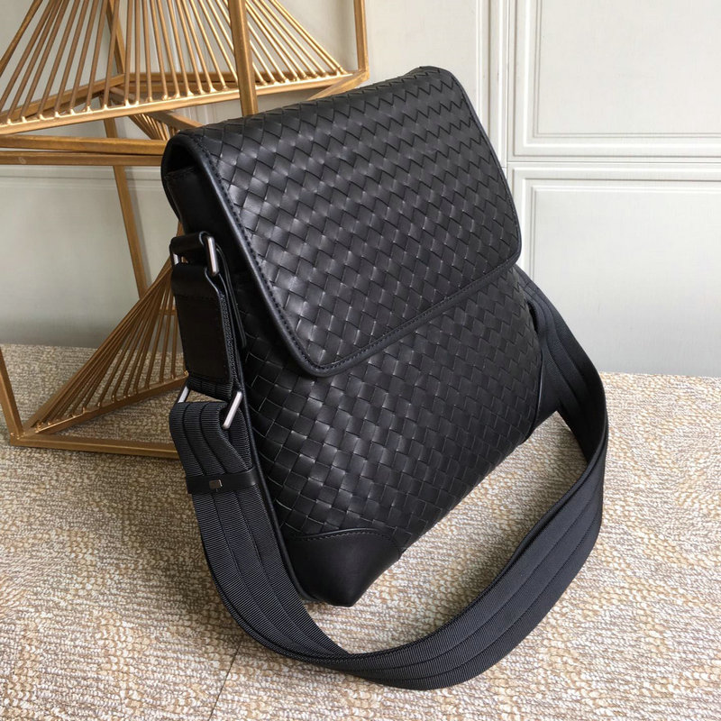 FASH Bottega Veneta Bag 2108SF0240