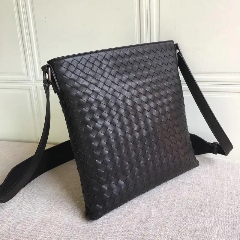 Official Brother Sam Bottega Veneta Bag 2108SF0309