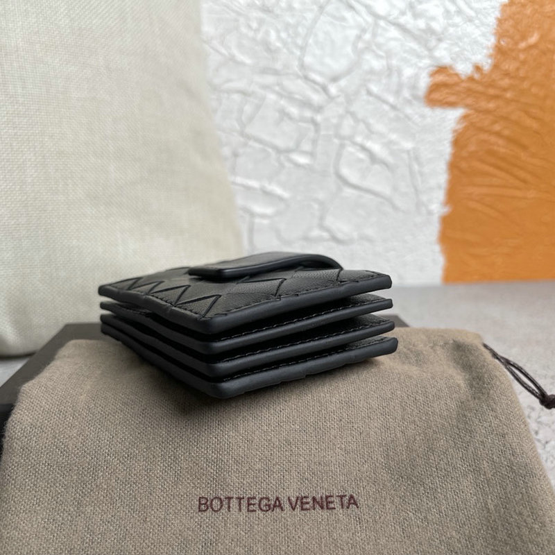 FASH Bottega Veneta Bag 2108SF0337