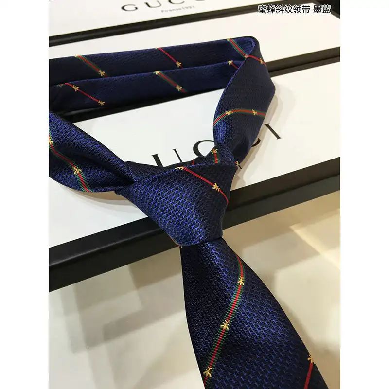 TIES Tie 2108WH0063