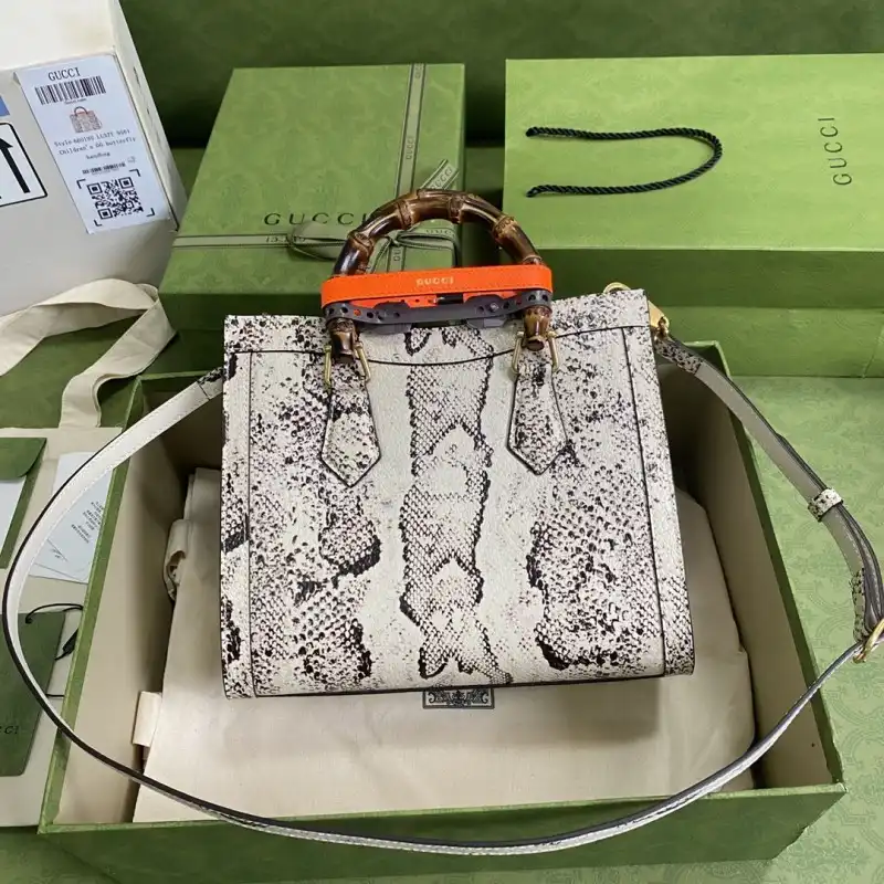 Gucci s Bags 2108YA0018