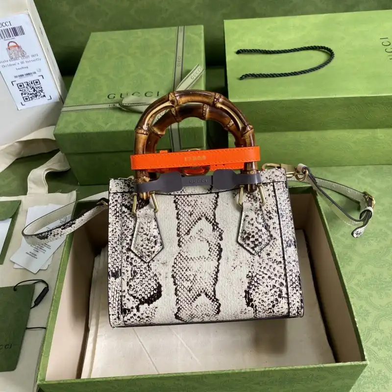 Cheap Gucci s Bags 2108YA0019