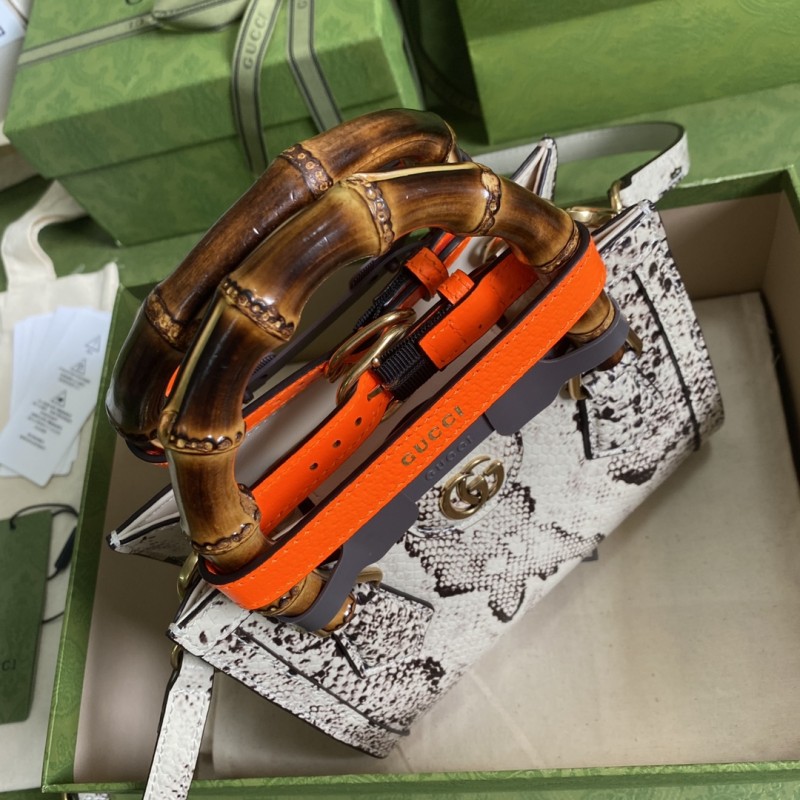 FASH Gucci s Bags 2108YA0019