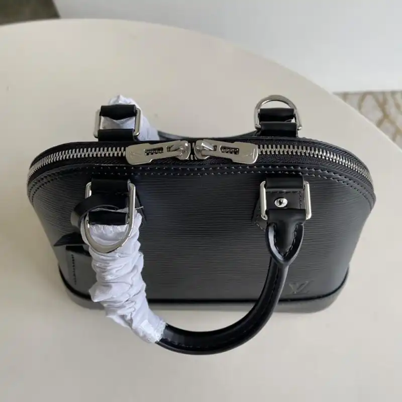 Fashionrepsfam ru LV s Bags 2108YA0028