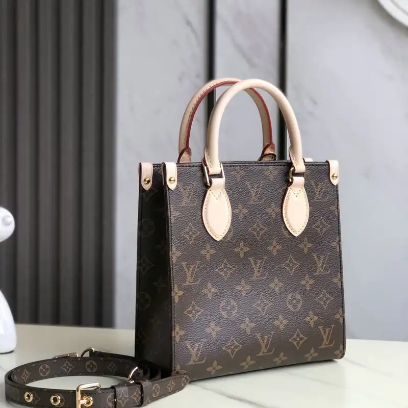 LV Bags 2109DJ0040