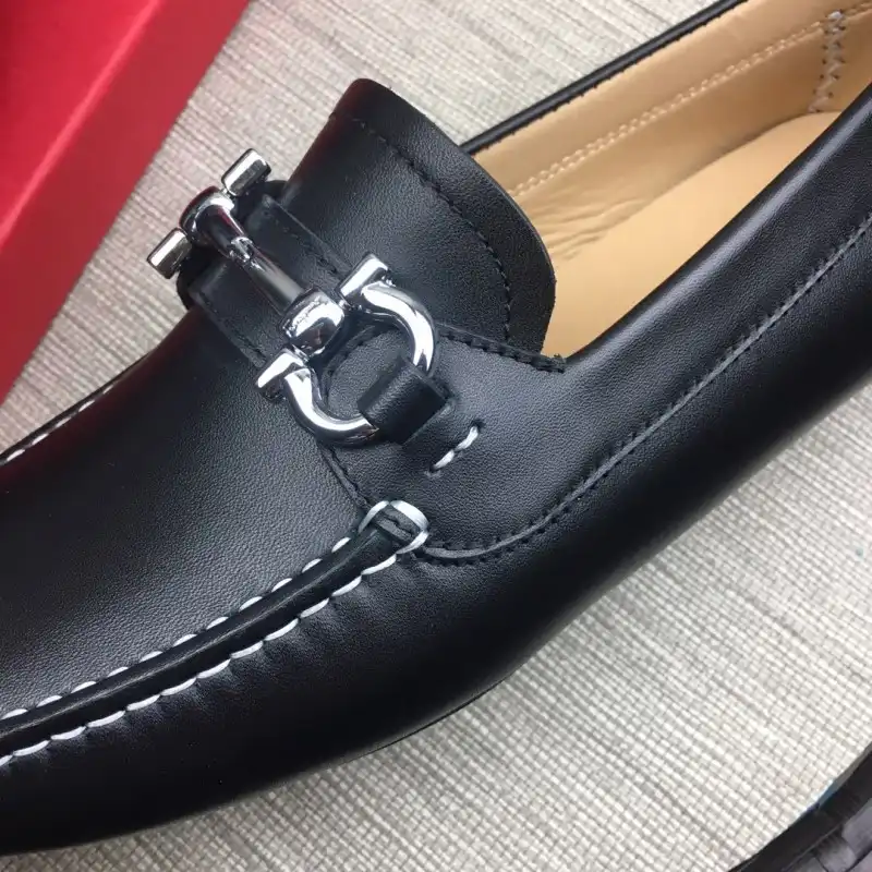 Salvatore Ferragamo Shoes 2109PZ0136