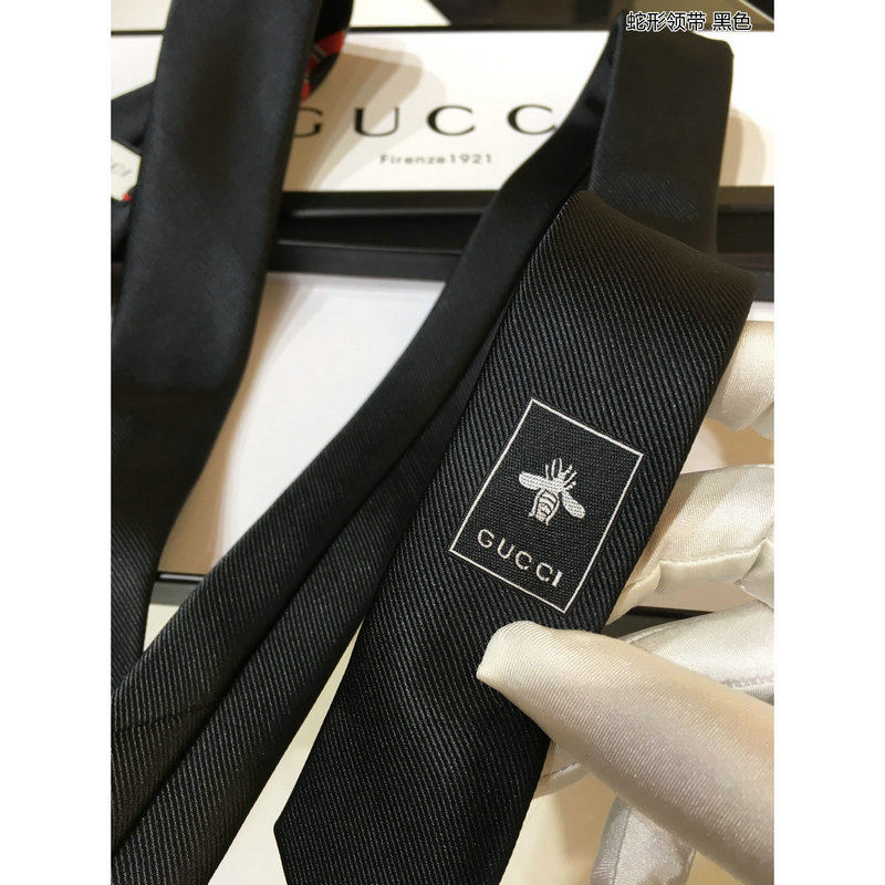 Faux TIES Tie 2109WH0030