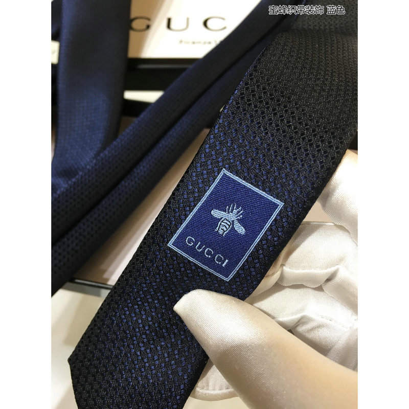 Faux TIES Tie 2109WH0111