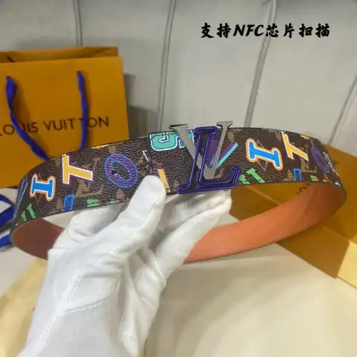 LV Belts 2109XA0007