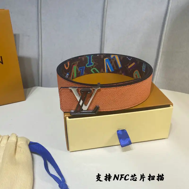 LV Belts 2109XA0009