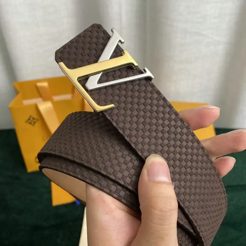 LV Belts 2109XA0024