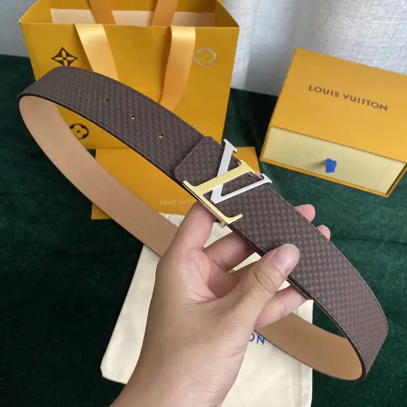 LV Belts 2109XA0024