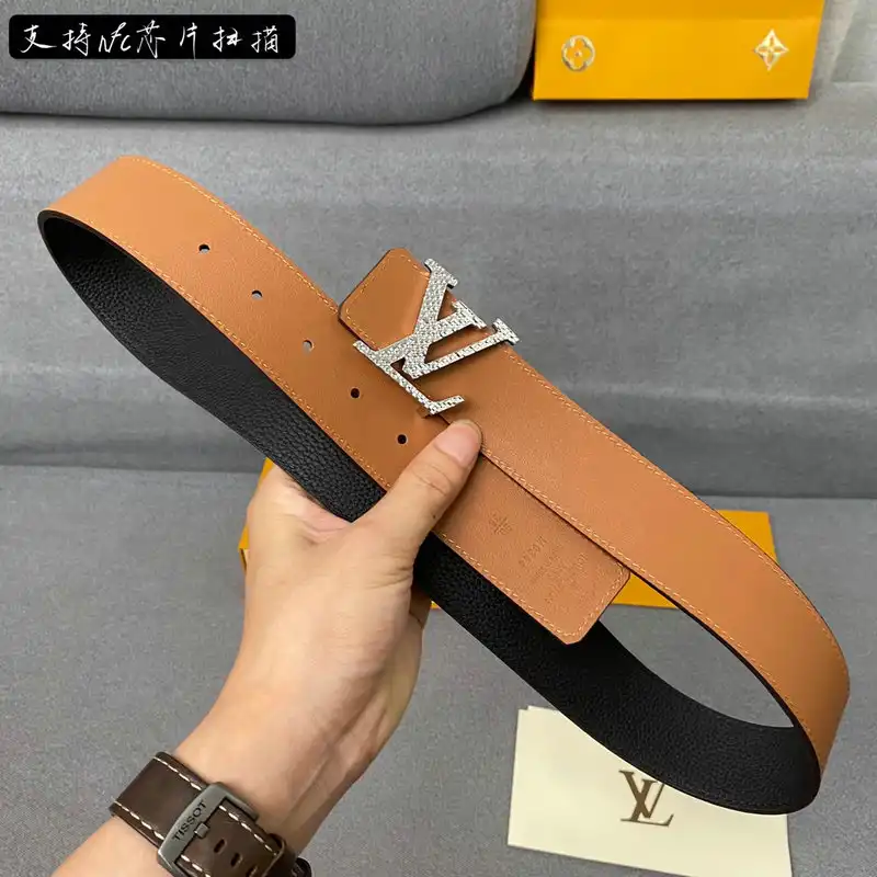 LV Belts 2109XA0056