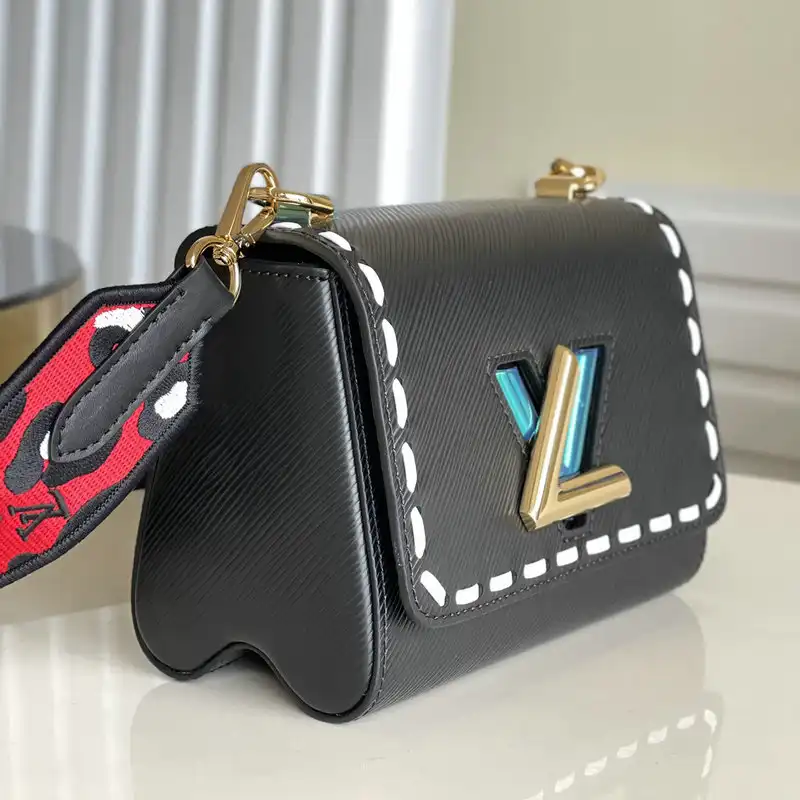 LV Bag 2109YA0026