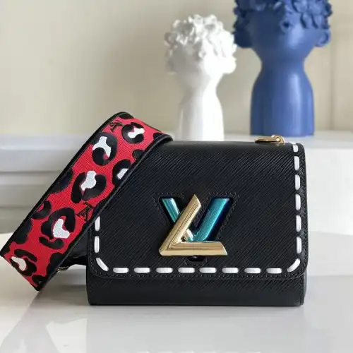 LV Bag 2109YA0026