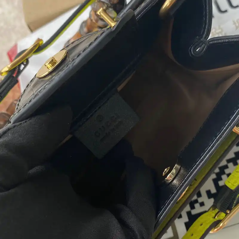 Cheap Gucci Bag 2109YA0033