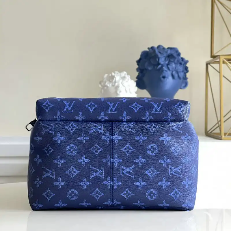 LV Bag 2109YA0035