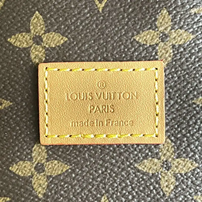 LV Bag 2109YA0039