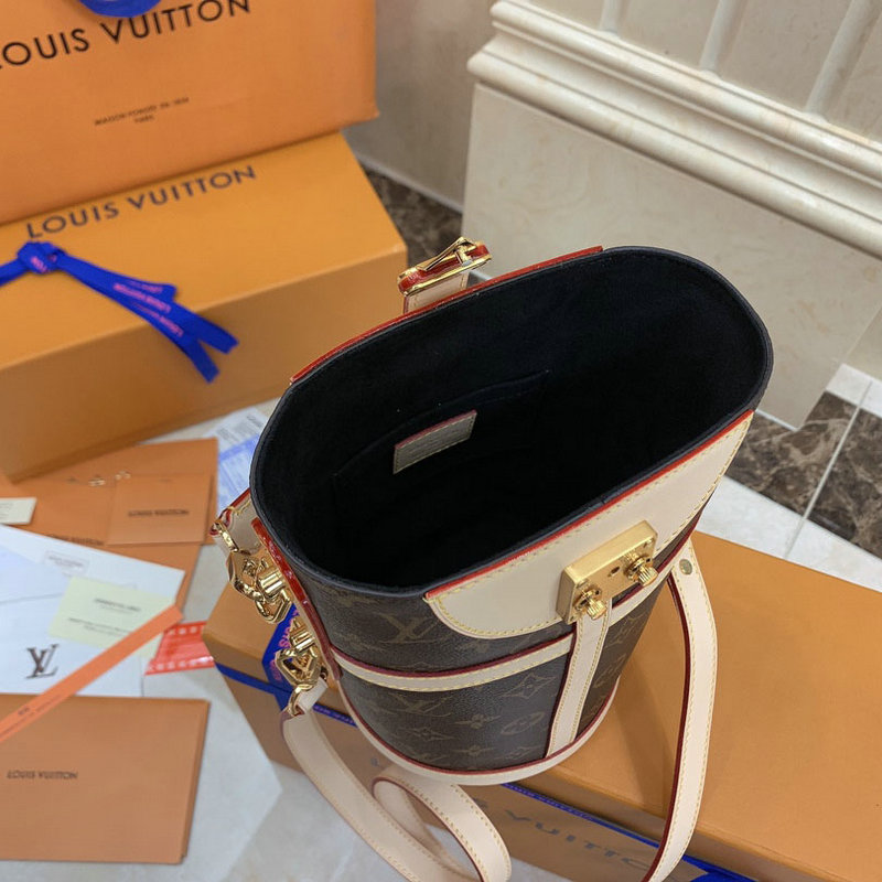 FASH LOUIS VUITTON Bag 2109YA0108