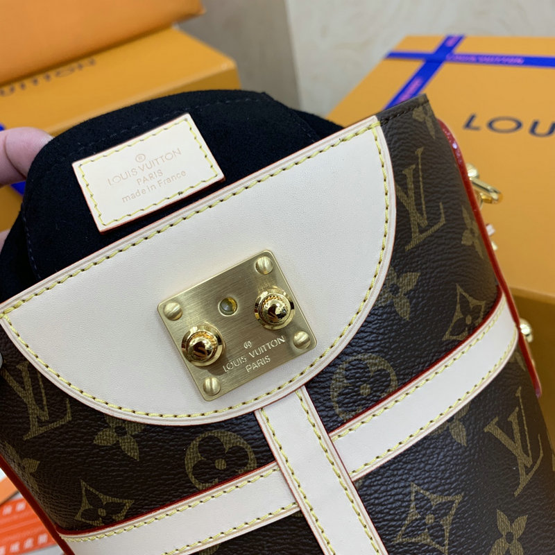 FASH LOUIS VUITTON Bag 2109YA0108