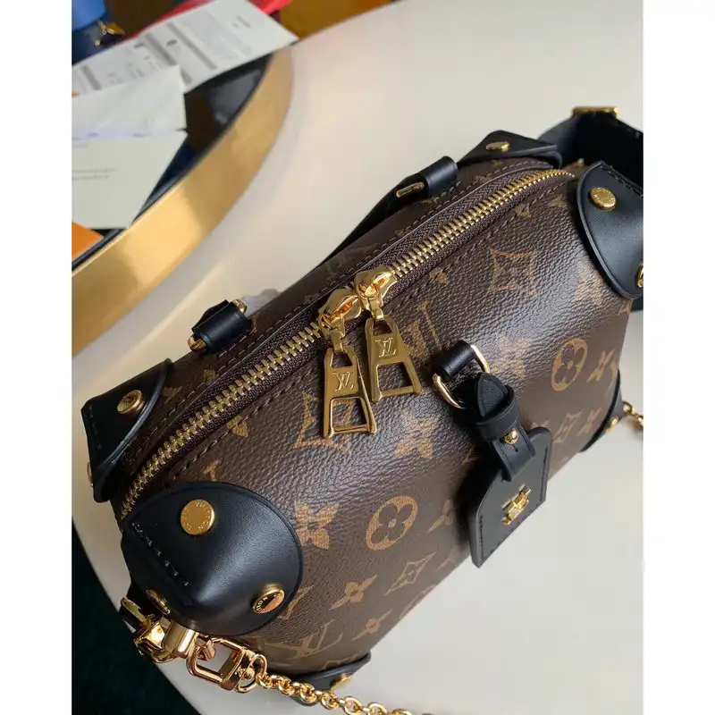 LV Bag 2109YA0114