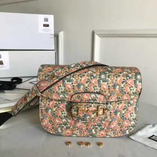 REP Gucci Bag 2109YA0120