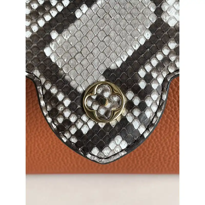 LV Bag 2109YA0145