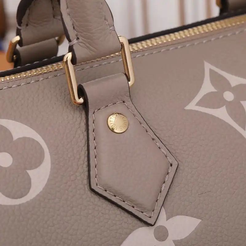 LV Bag 2109YA0147